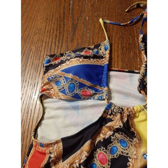 New XL Sexy One-Piece Cut Out Swimsuit Bathing Suit Deep Plunge High Cut NWOT - Picture 2 of 6